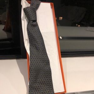 Hermès silk tie